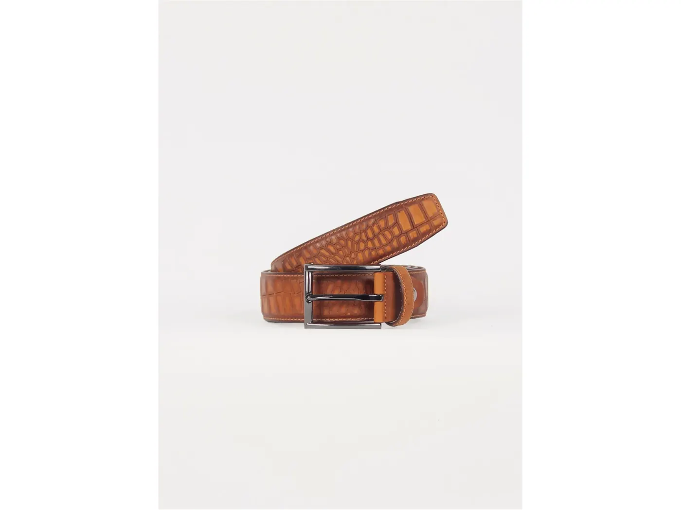 Industrial Leather Belt Manufacturing for Export Markets