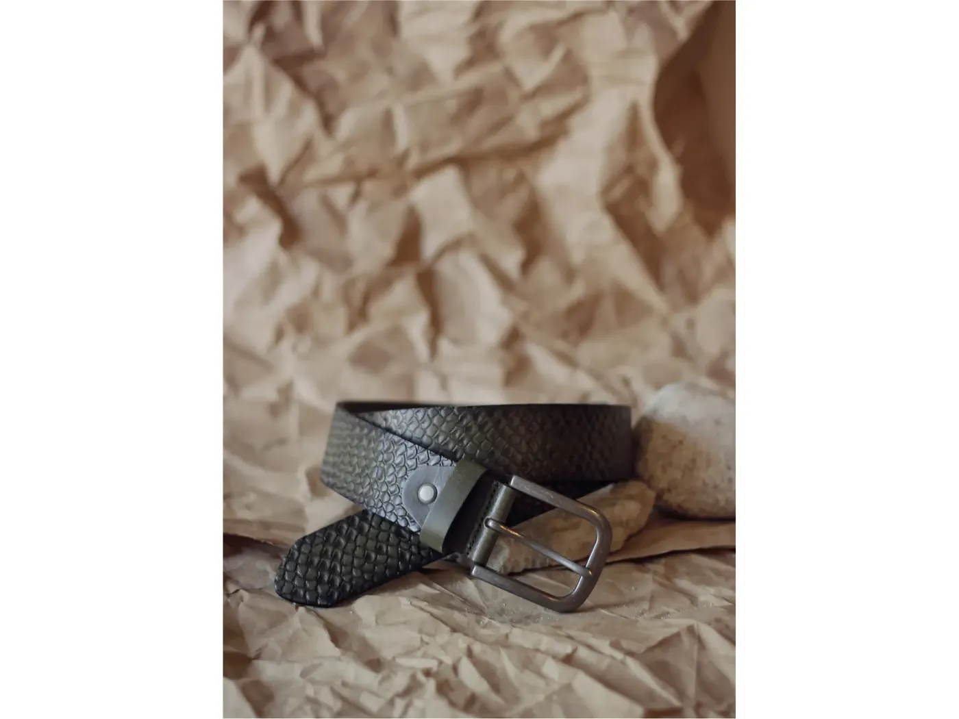 Gerçek Deri Kemer ile Suni Deri Kemer Arasındaki Farklar